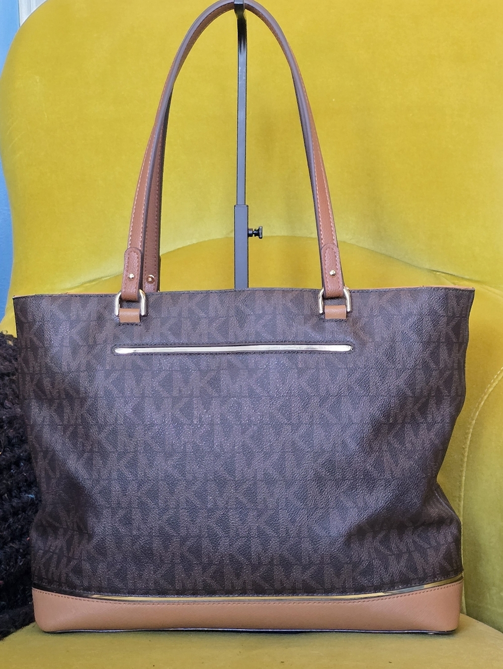 Michael Kors Brown Tan MK Logo Laptop Tote - Picture 2 of 7